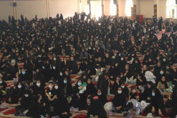 مراسم شیرخوارگان حسینی در مصلی نهاوند برگزار شد+ تصاویر