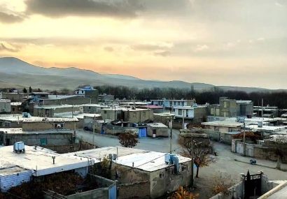 نمایی از غروب یک روز پاییزی در روستای تکه شهرستان نهاوند + فیلم