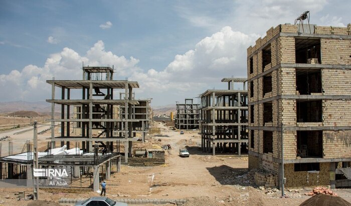 مسکن نهاوند در پیچ‌وخم مشکلات؛ چرا ساخت‌وسازها کُند پیش می‌رود؟